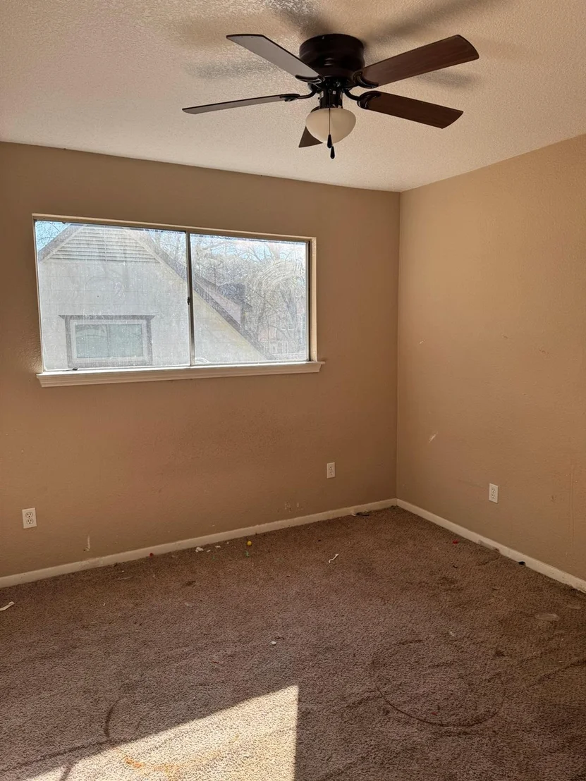 Photo of 612 Orangewood Drive