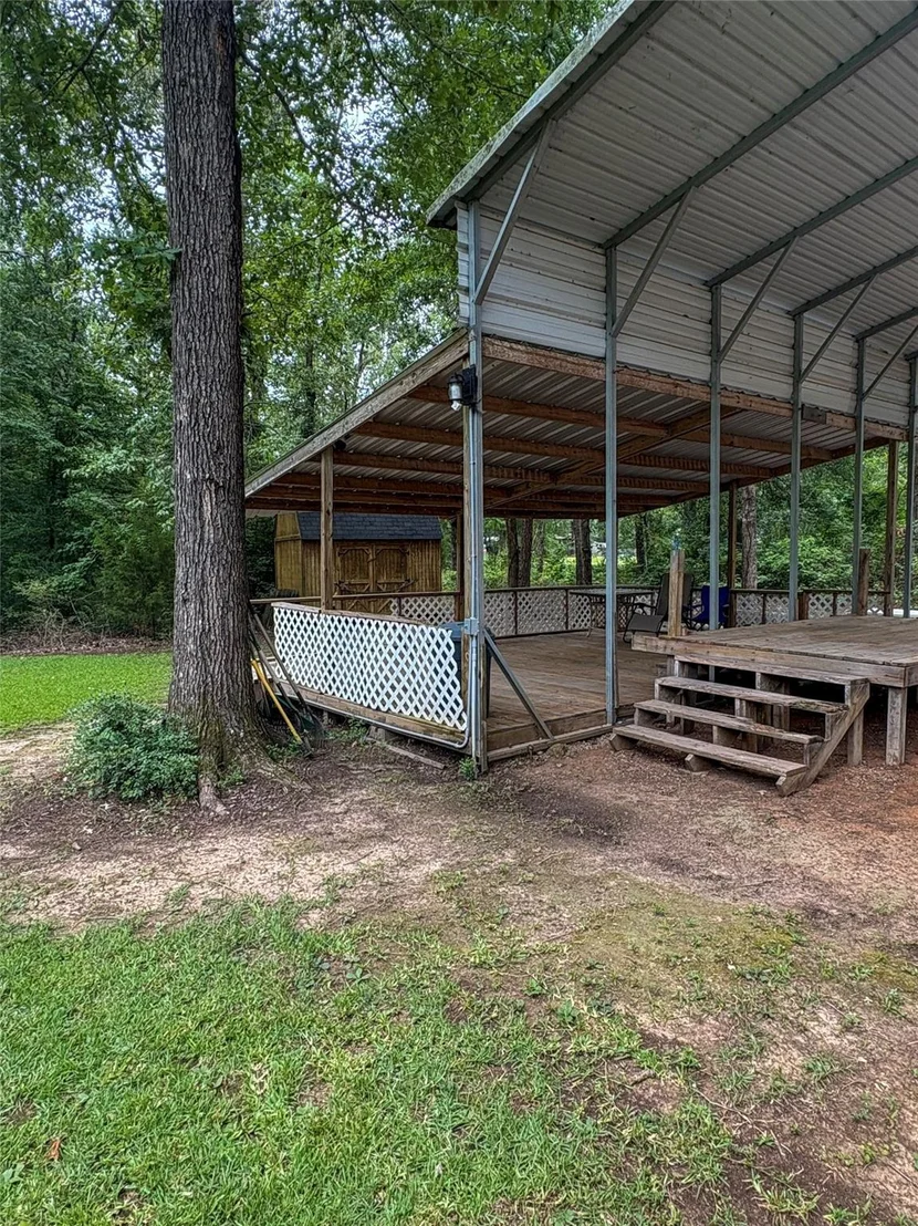 Photo of 1101 Hidden Oaks Drive