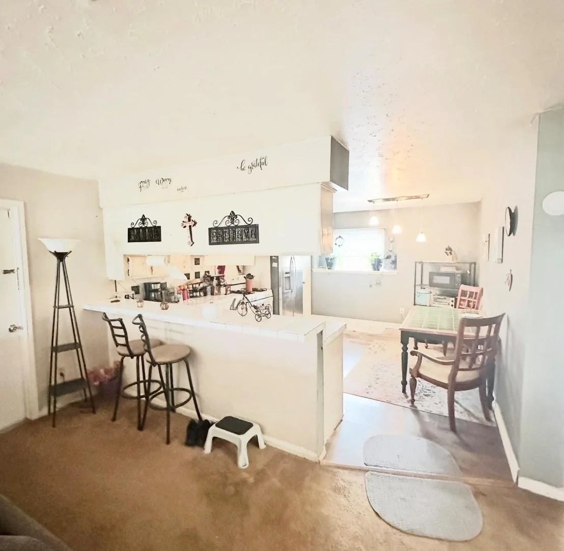 Photo of 705 Phyllis Court