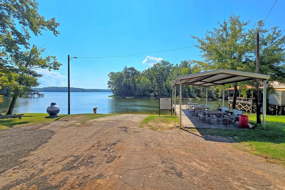 Photo of 385 Cedar Ridge