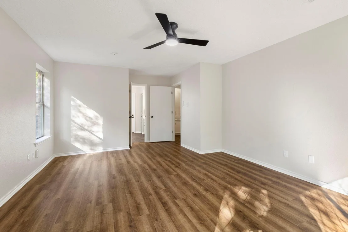 Photo of 18 Mayfair Grove Court