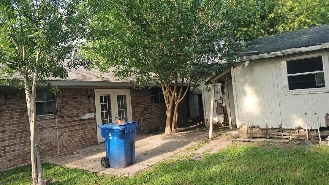 Photo of 4502 Charriton Drive