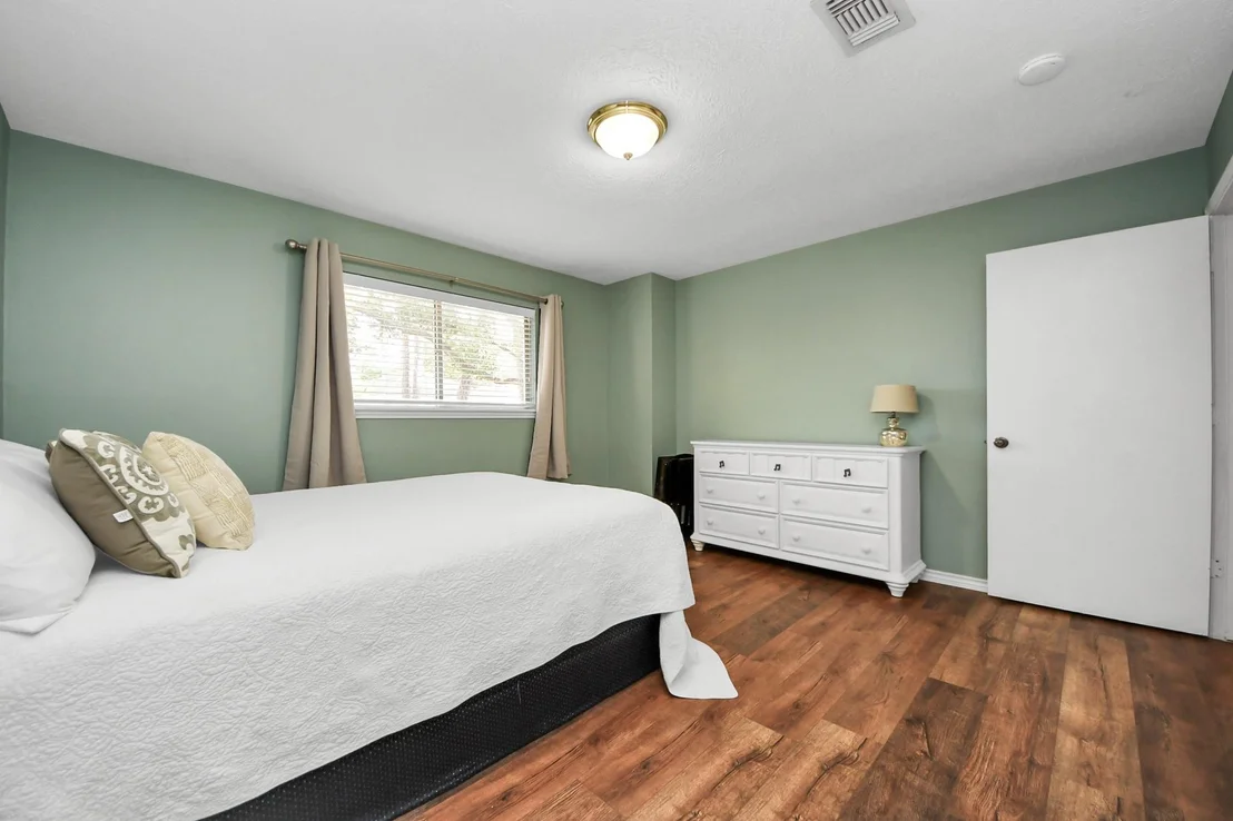 Photo of 12918 Lake Mist Drive
