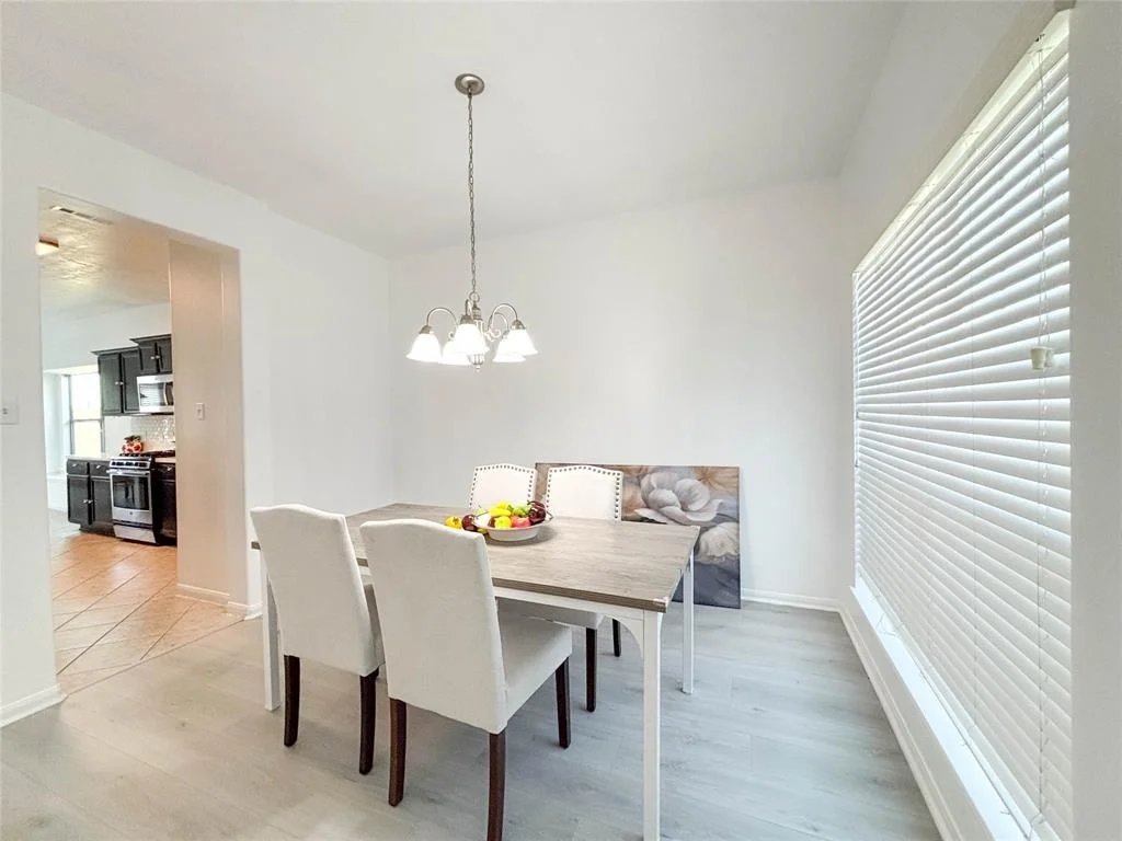 Photo of 2827 Defoe Drive