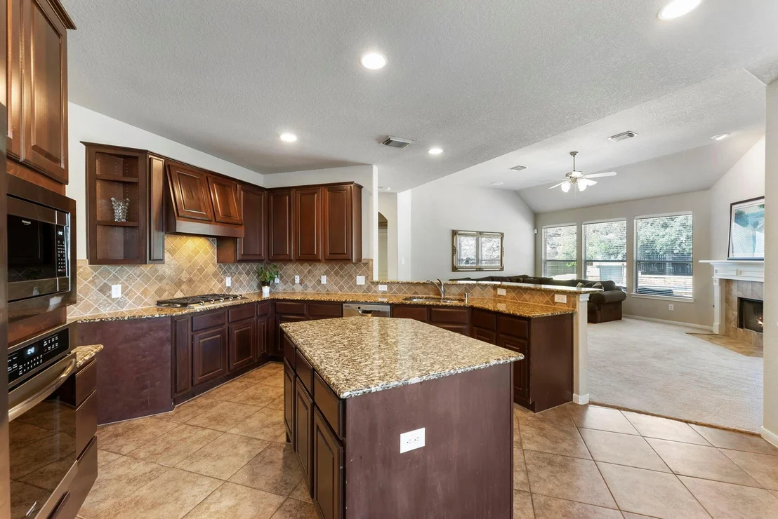 Photo of 19223 Senterra Lakes Boulevard