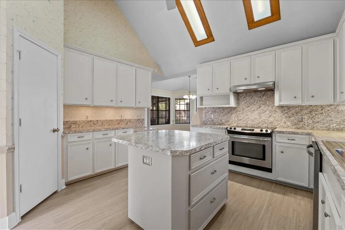 Photo of 710 Bayou Crest Circle