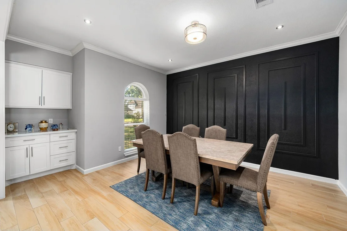 Photo of 5338 Holly View Drive