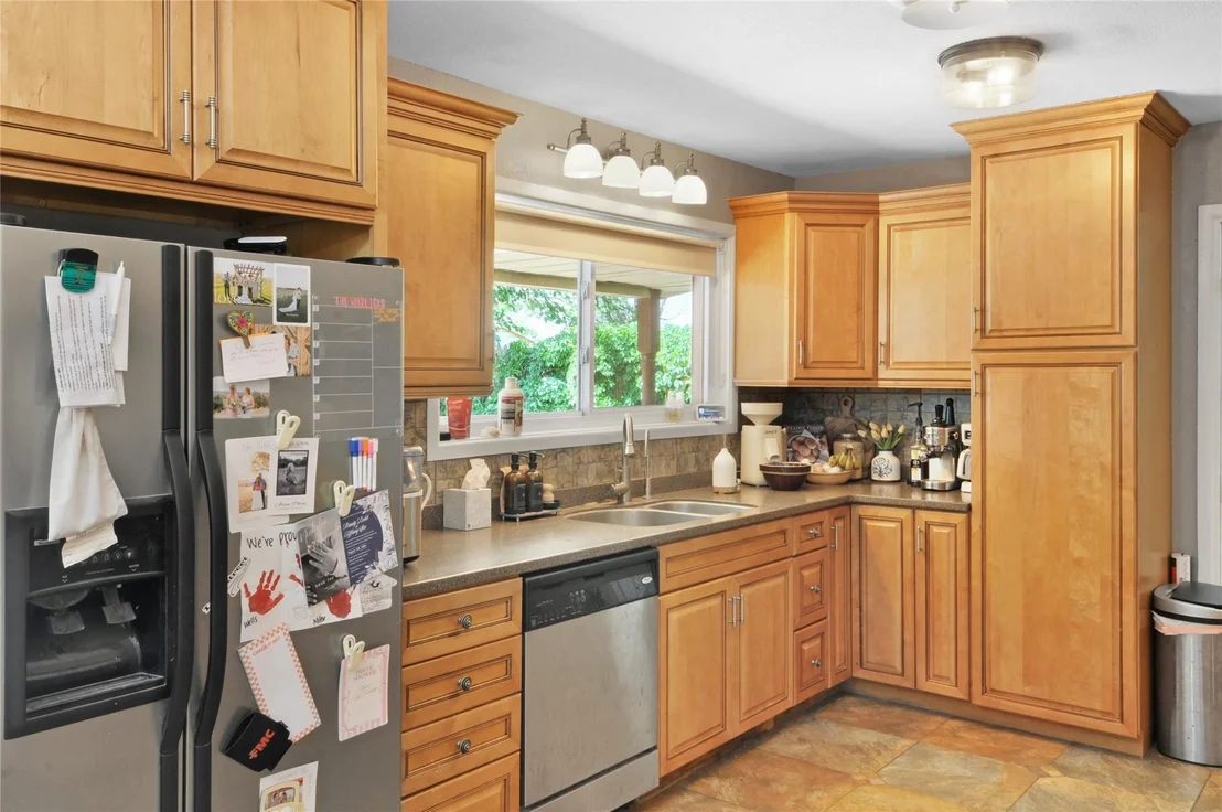 Photo of 120 Cherokee Drive