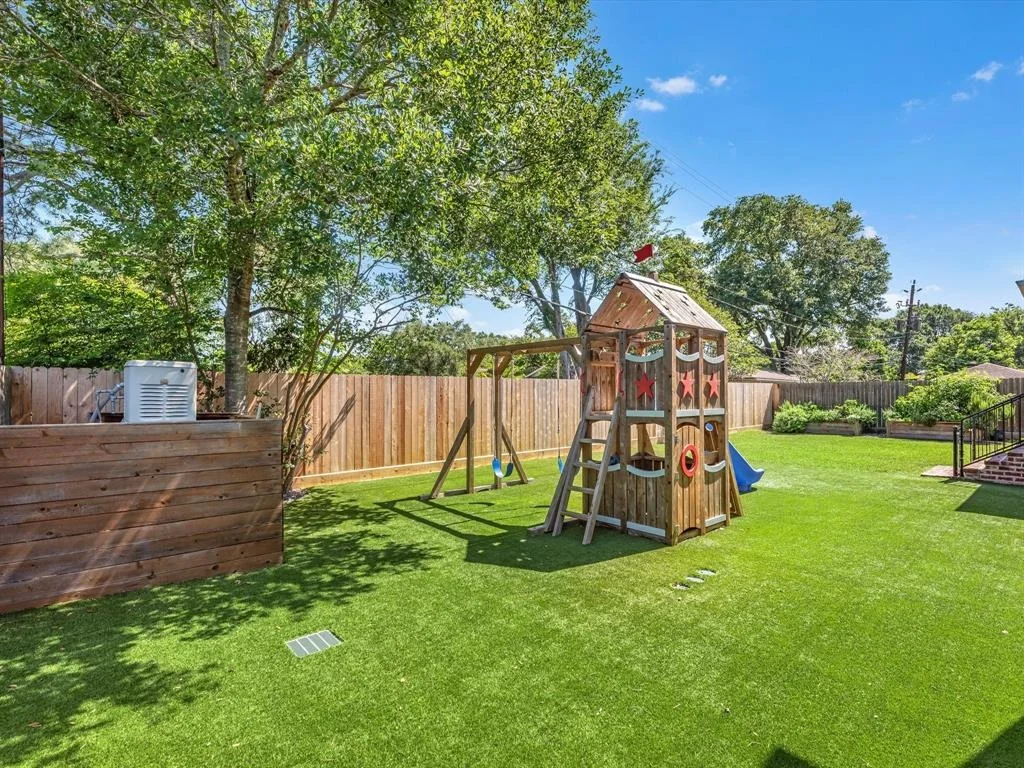 Photo of 5446 Lymbar Drive