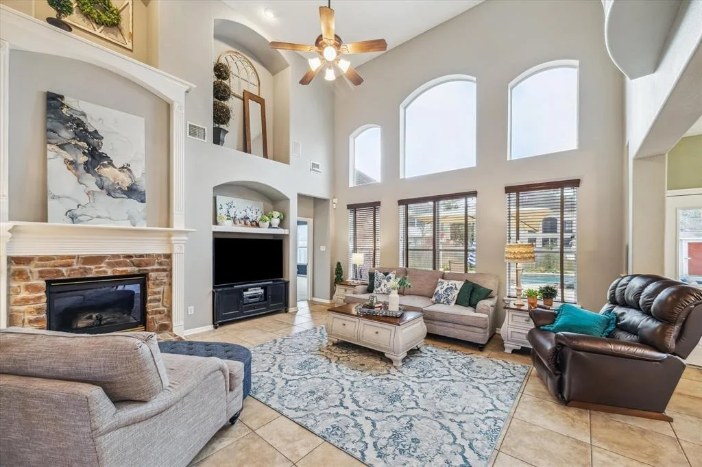 Photo of 14434 Sunbluff Court