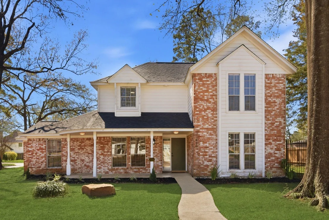 Photo of 426 Pine Manor Drive