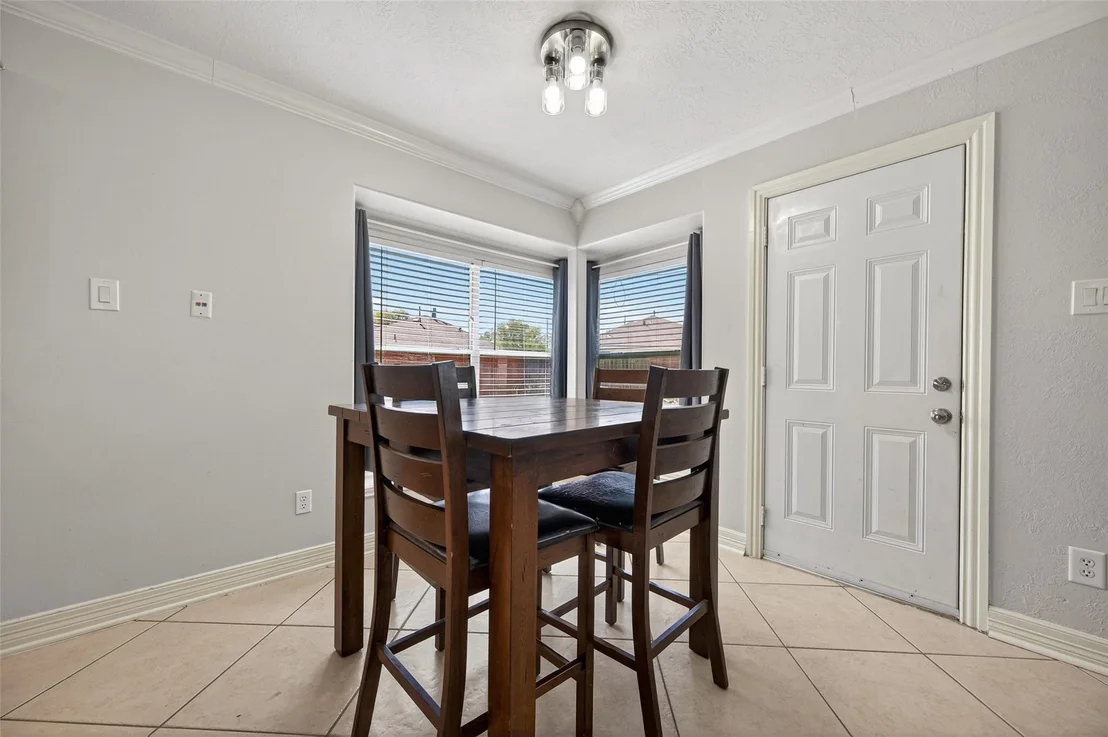 Photo of 903 Red Alder Circle