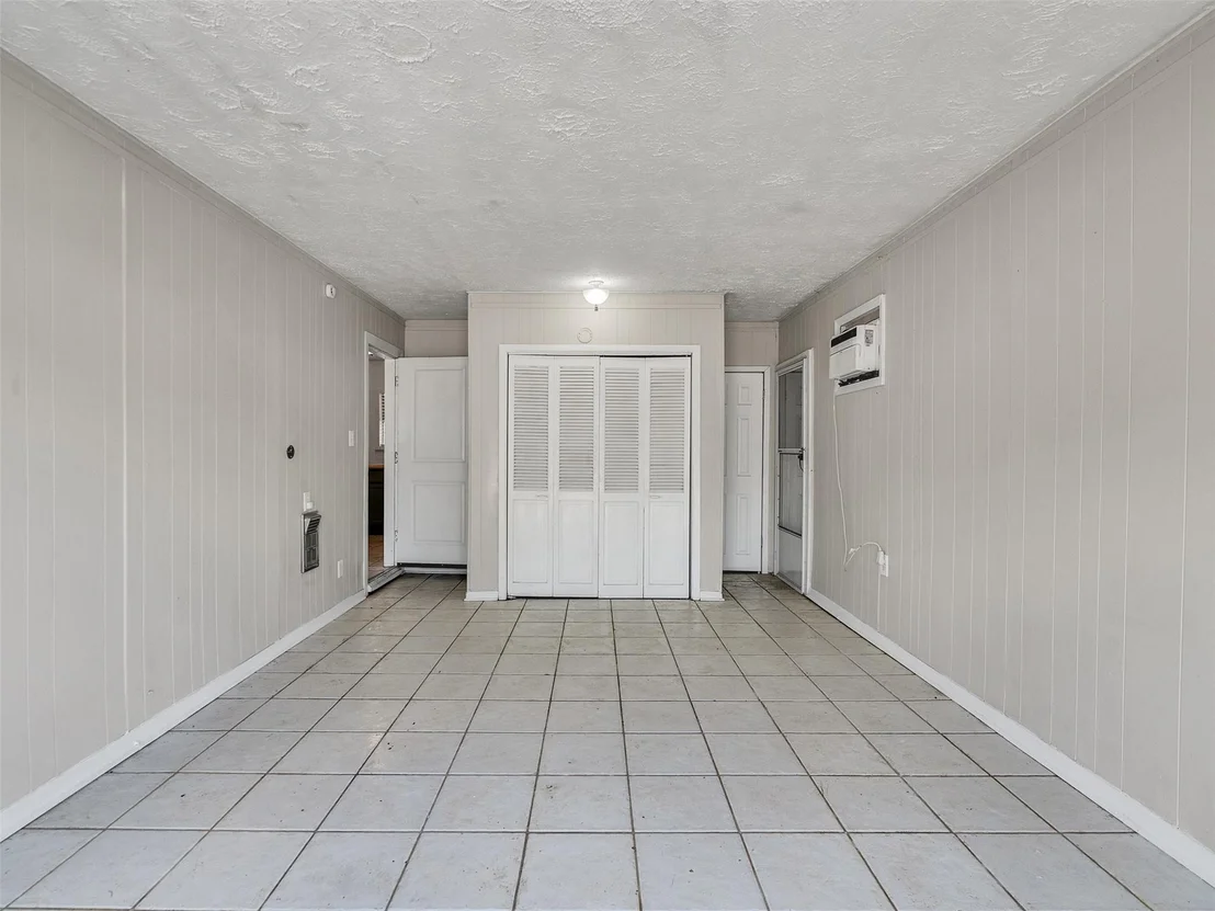 Photo of 6942 Peyton Street