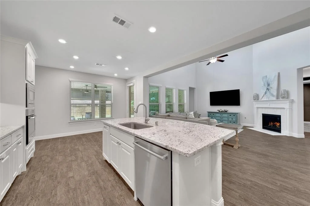 Photo of 19 N Wheatleigh Drive