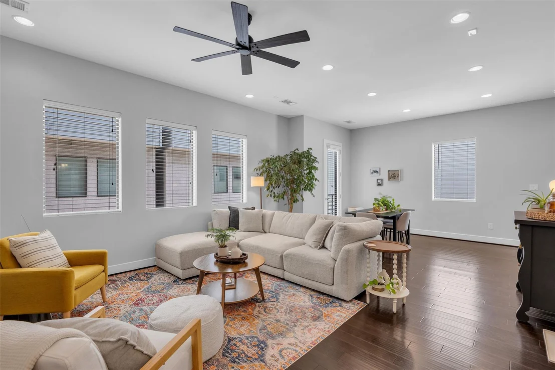 Photo of 961 Saint Augustine Street