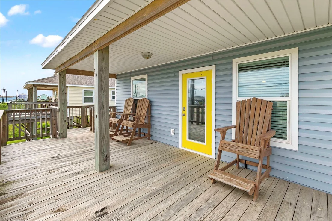 Photo of 757 Bluewater Highway