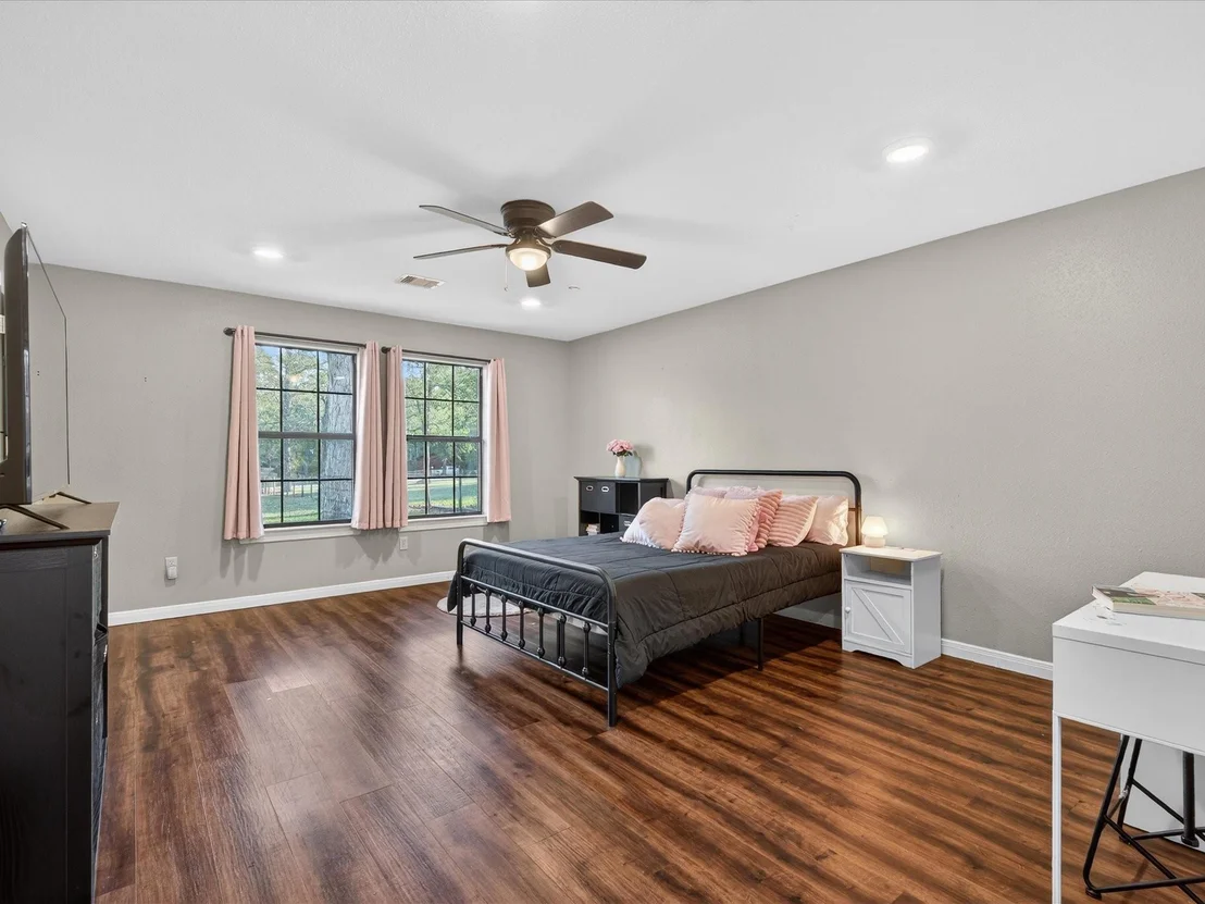 Photo of 10277 Champion Forest Loop