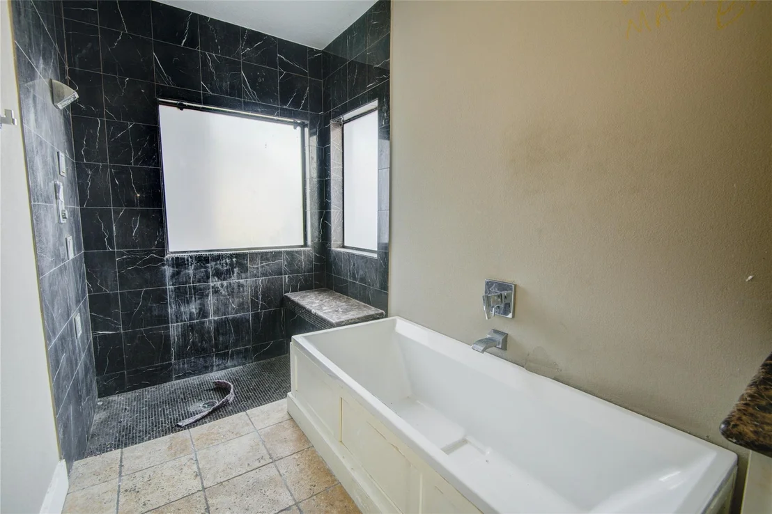Photo of 919 Heathgate Drive