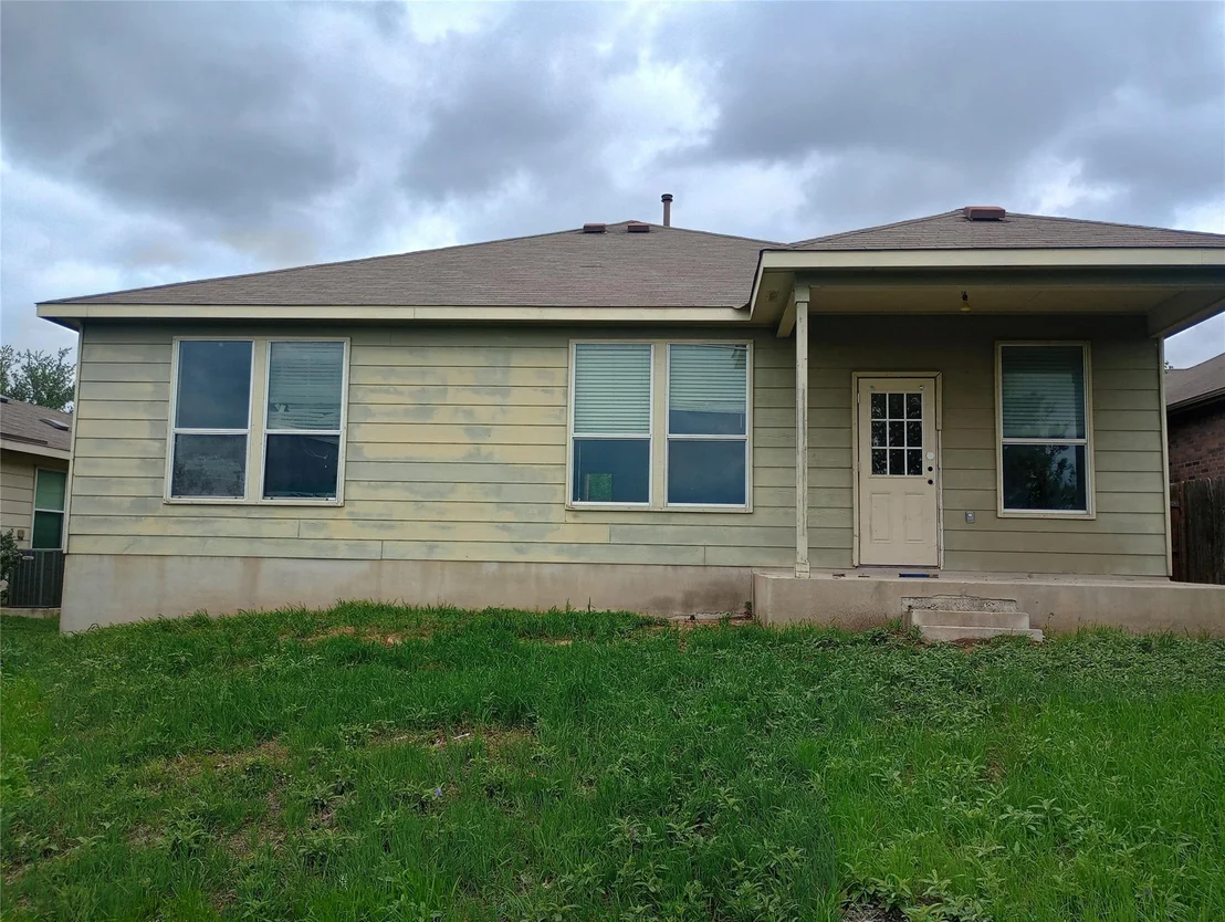 Photo of 276 Nandina Drive