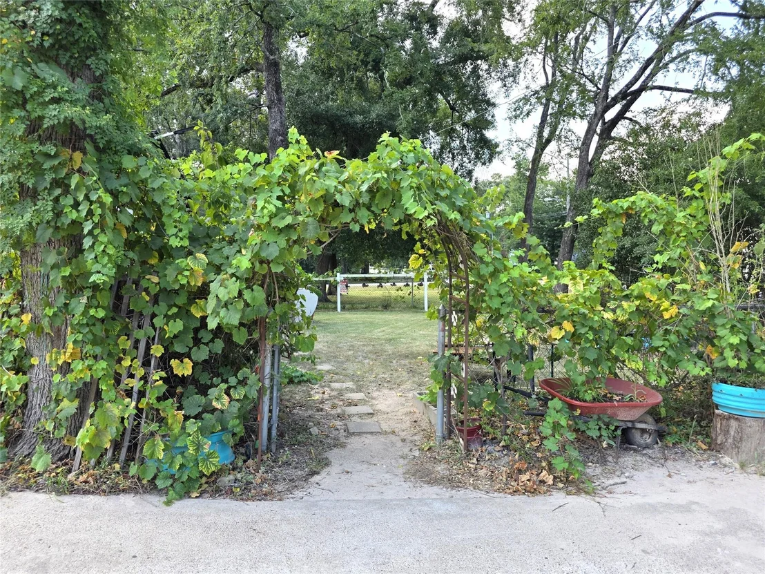 Photo of 3748 Pin Oak Drive