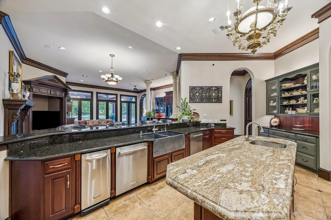 Photo of 7 Paradise Point Drive