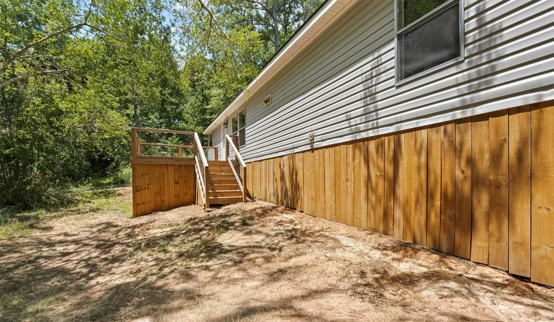 Photo of 110 Rosewood Lane