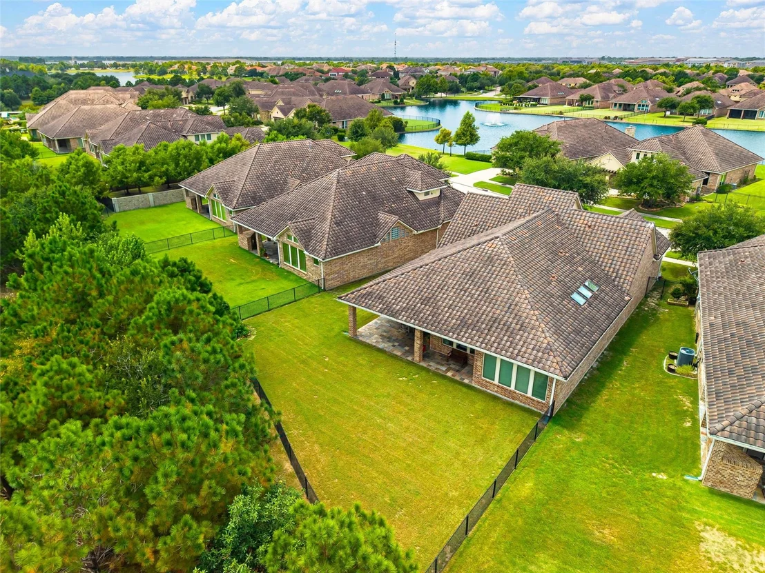 Photo of 103 Lake View Loop