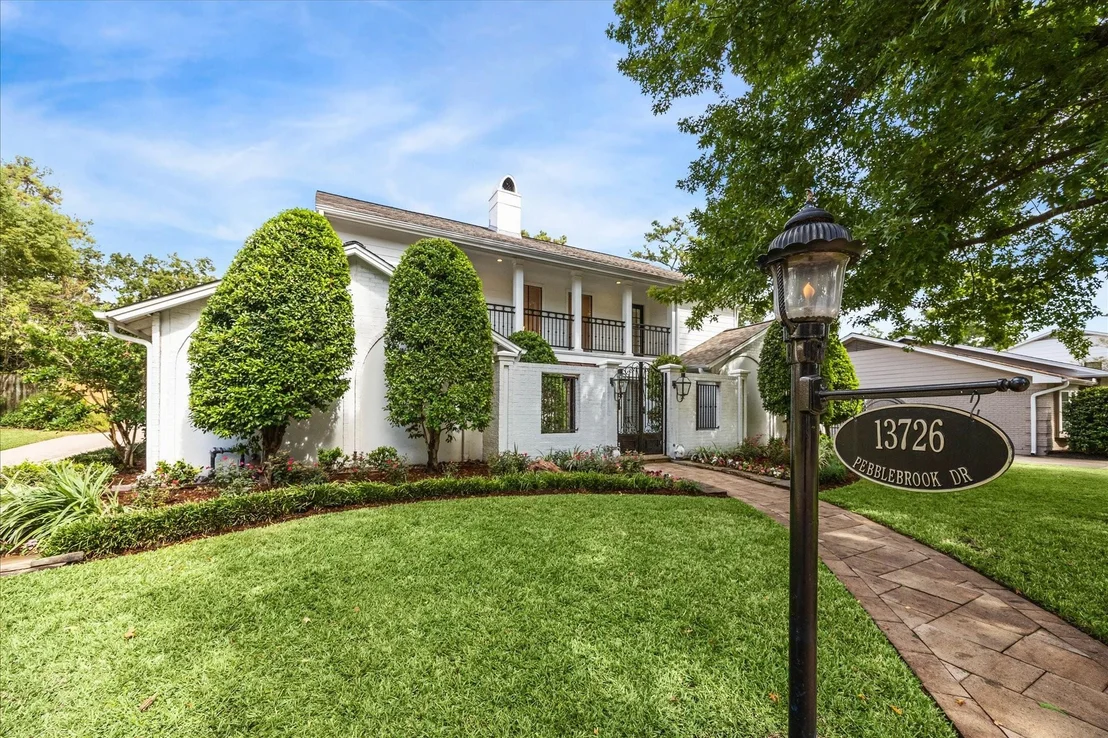 Photo of 13726 Pebblebrook Drive