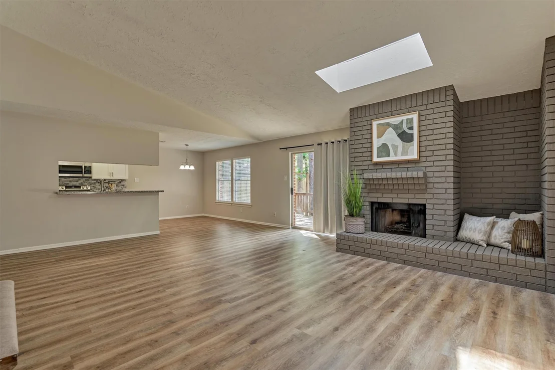 Photo of 15 Still Glen Court