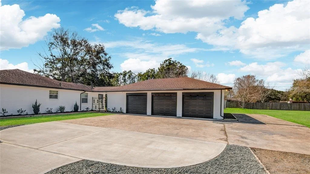 Photo of 3610 Mclean Road