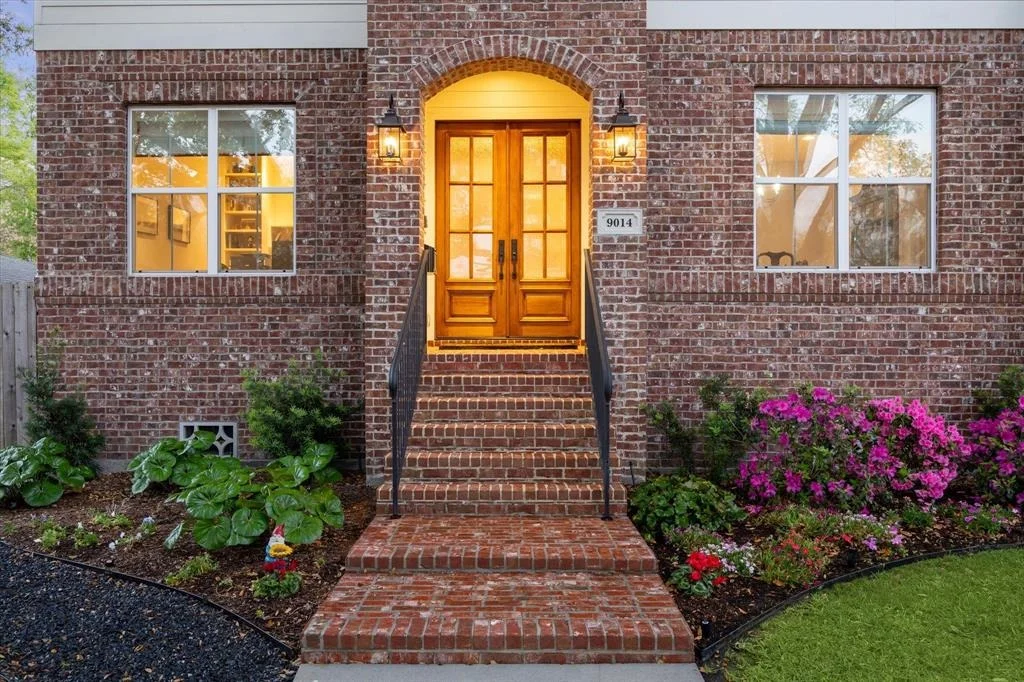 Photo of 9014 Linkmeadow Lane