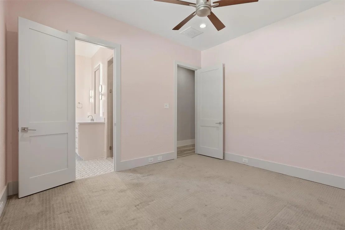 Photo of 16075 Singletree Drive
