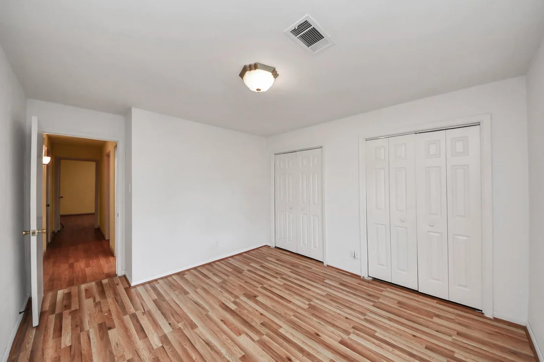 Photo of 5507 Kuldell Drive