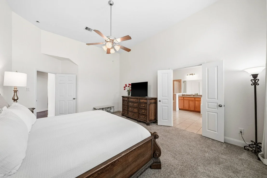 Photo of 17610 Strackfield Lane