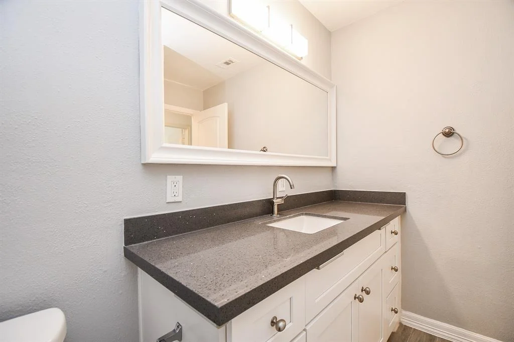 Photo of 9427 Springmont Drive