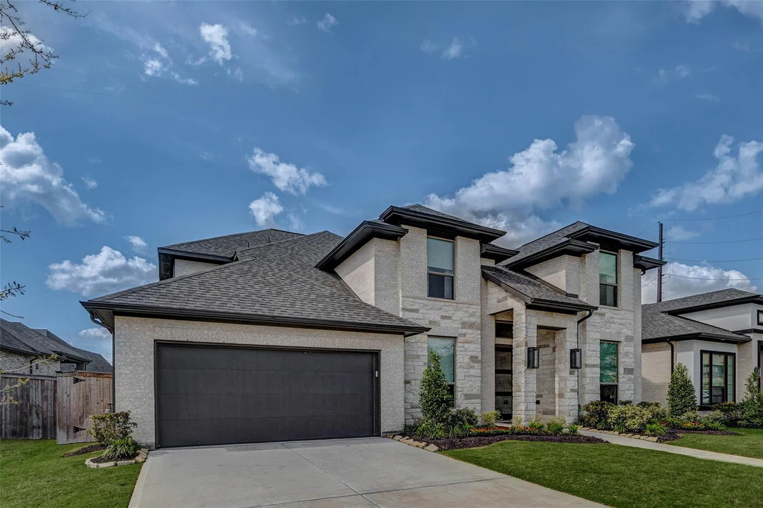 Photo of 4322 Southpoint Way