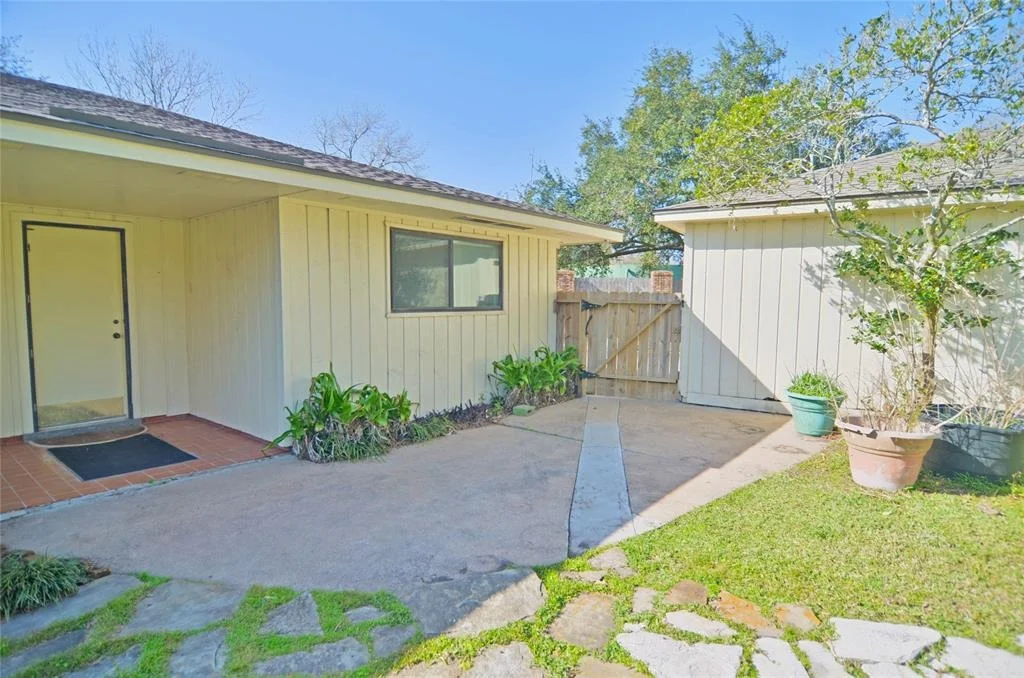 Photo of 4226 Manorfield Drive