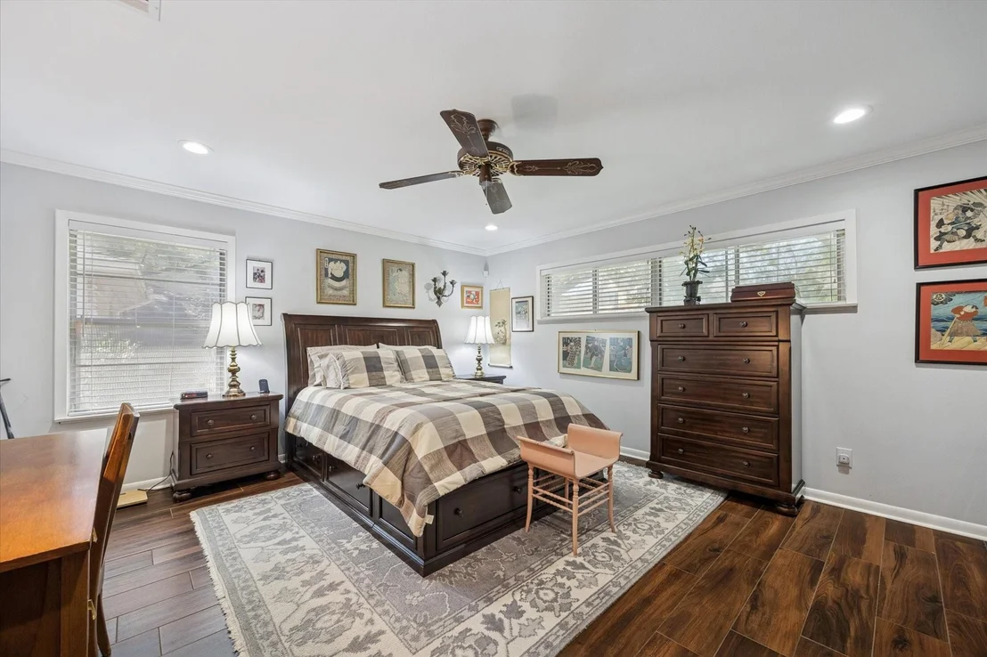 Photo of 8611 Ferris Drive