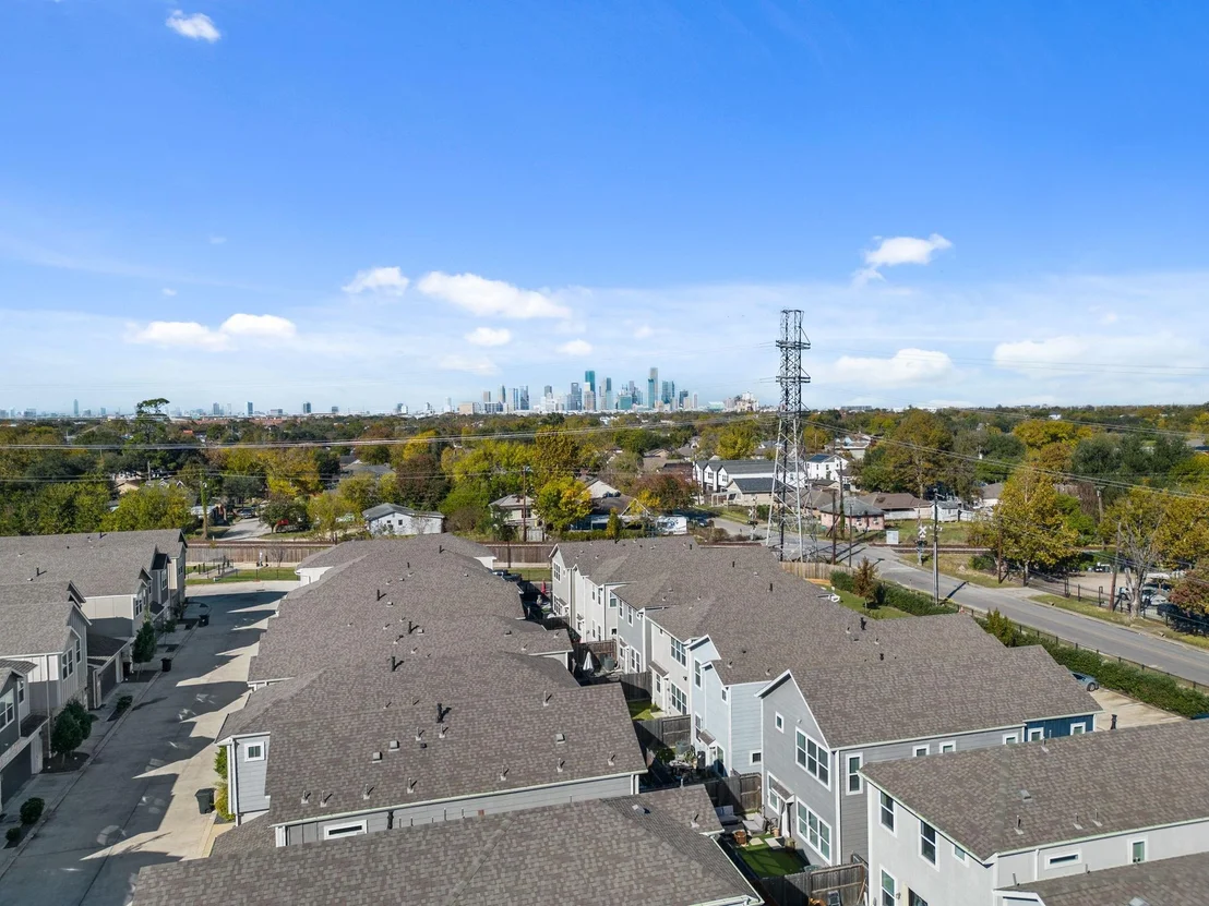 Photo of 5422 Oriente Lane