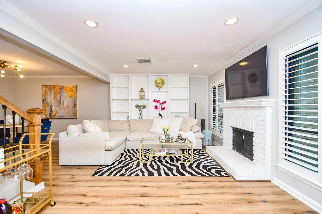 Photo of Unit 10 at 1908 Augusta Drive