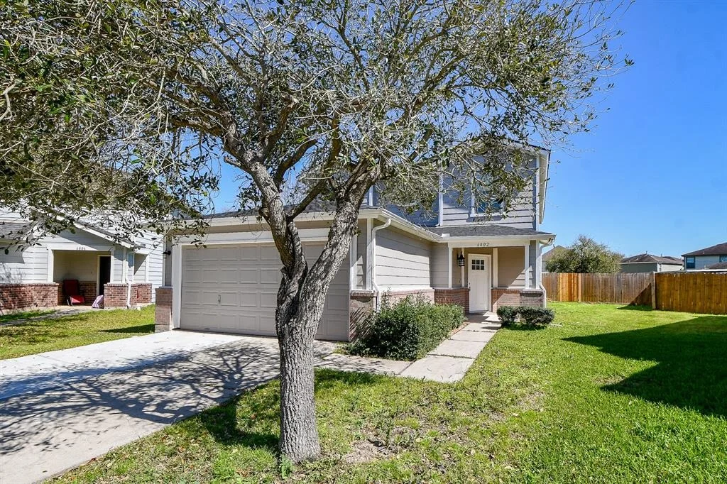 Photo of 6802 Oleander Grove Way