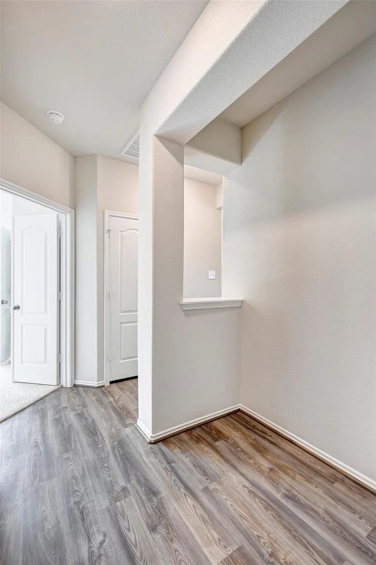 Photo of 669 Woodhaven Lakes Drive