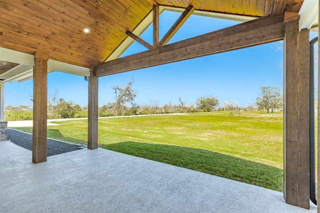 Photo of 7827 County Road 400