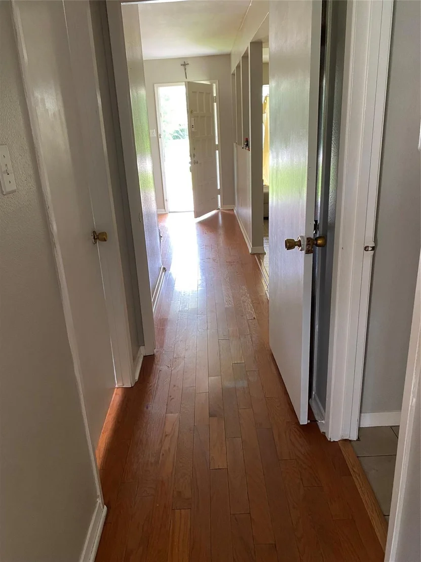 Photo of 206 W Mitchell Road
