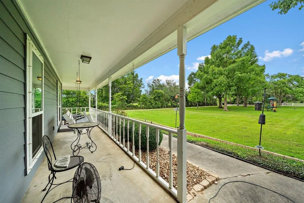 Photo of 927 County Road 423