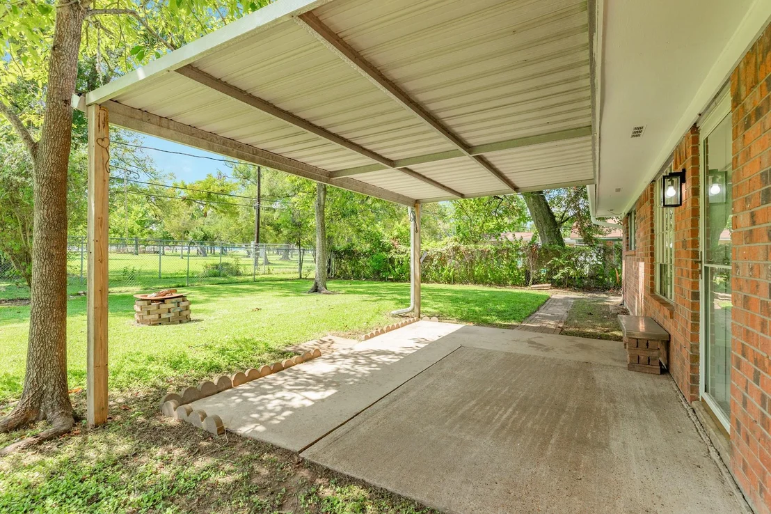 Photo of 232 Wayne Dr