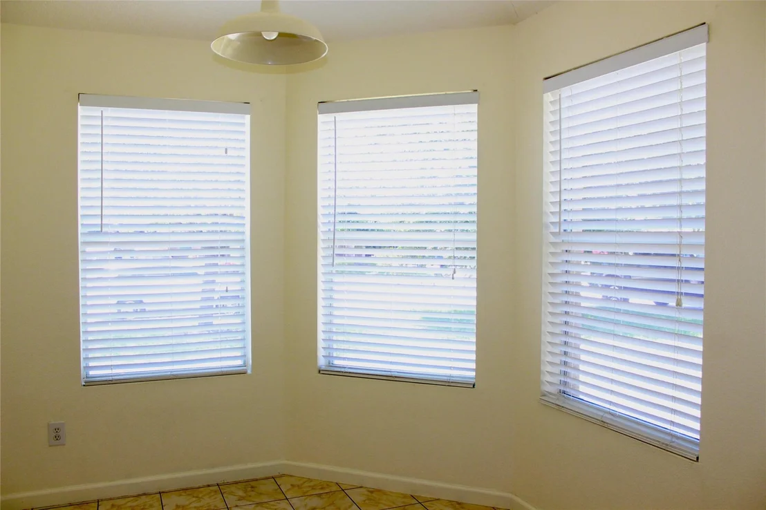 Photo of 16945 Scenic Knoll