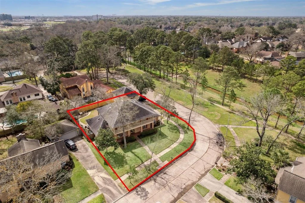 Photo of 16306 Laurelfield Drive