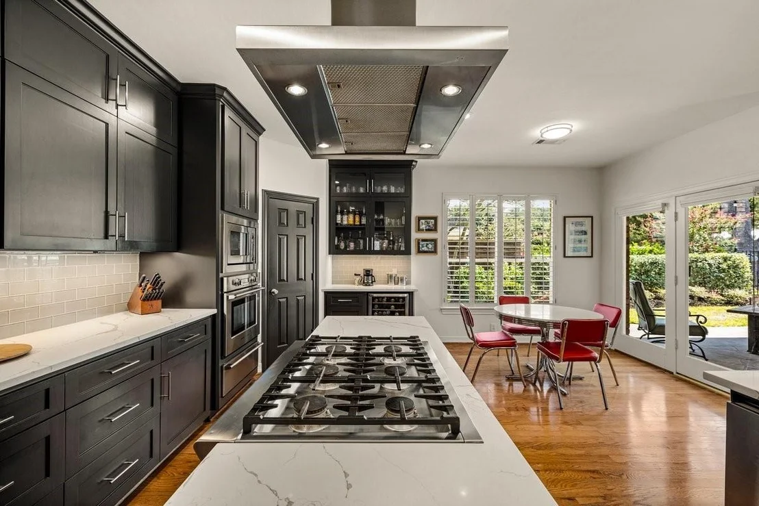 Photo of 4 Crestwood Circle