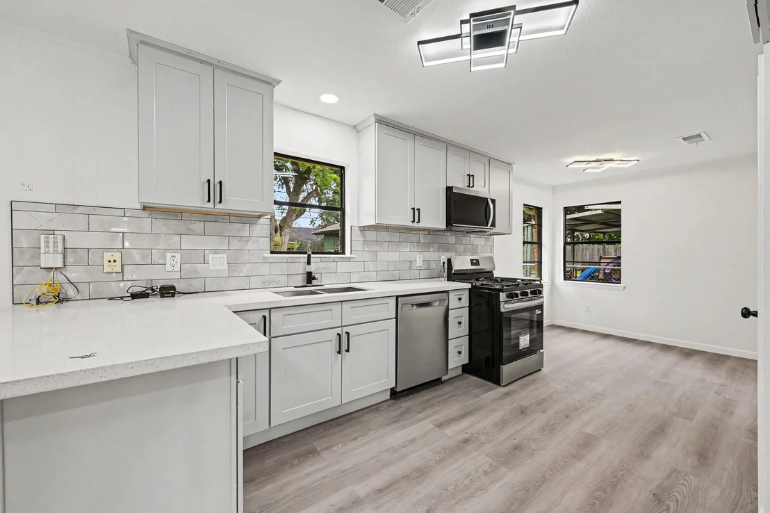 Photo of 7607 Grape Street